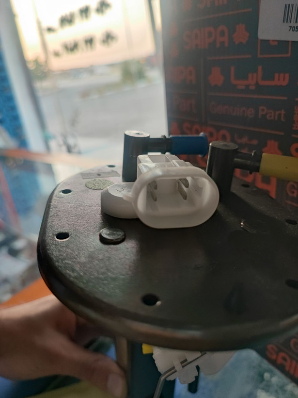 پمپ بنزین شرکتی سایپا کد NIB-705885 مناسب برای نیسان وانت یورو 4 | مجموعه کامل پمپ سوخت داخل باک