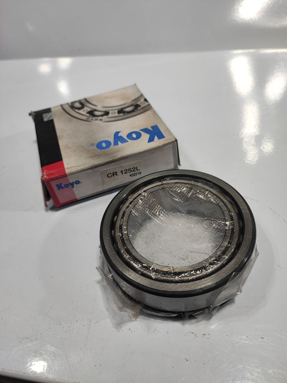 بلبرینگ چرخ عقب KOYO شماره 1252L مناسب برای نیسان وانت