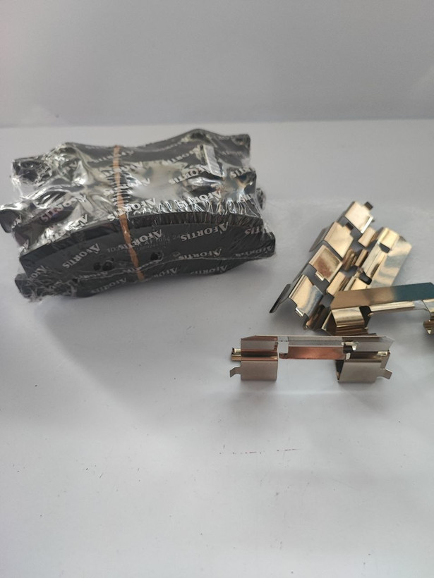لنت جلو آفورتیس مناسب برای ۲۰۷ رانا طرح رانایی