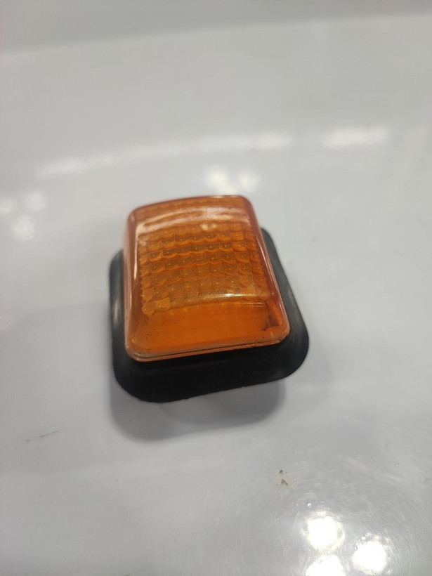 چراغ راهنما گلگیر 405(استوک)